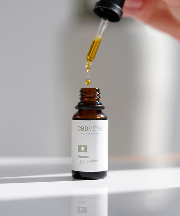 CBD Ursprung Immun in Tropfenform