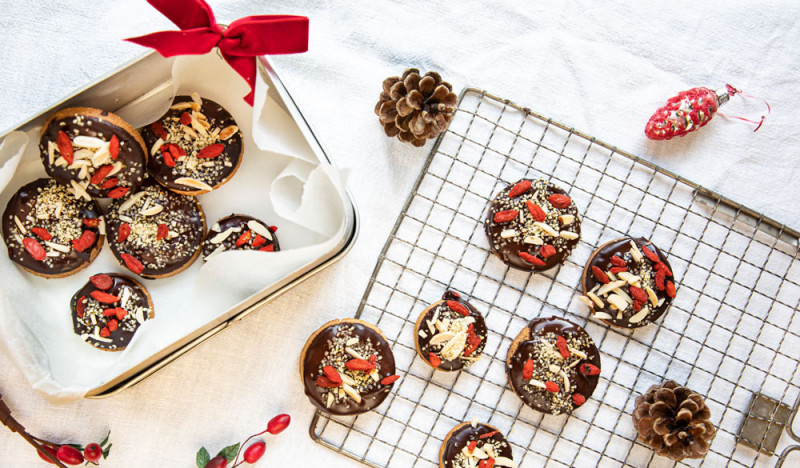 Mandel-Toffee Cookies Rezept 